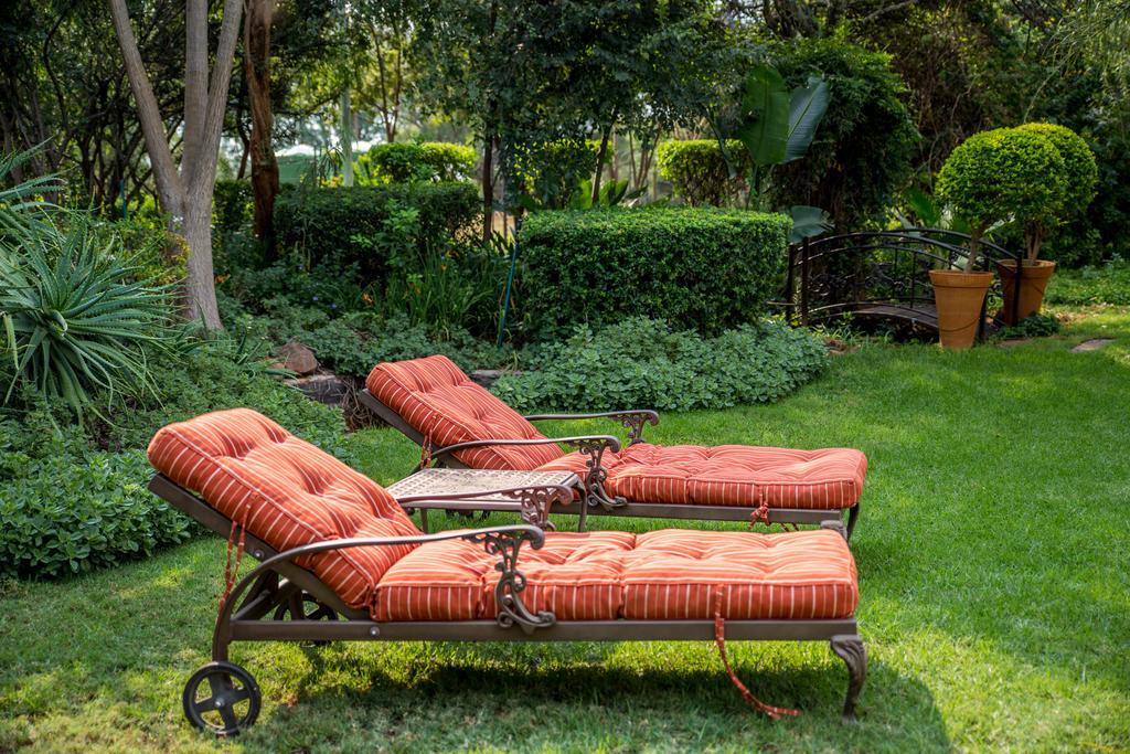 Boubou Bed And Breakfast Rustenburg Esterno foto