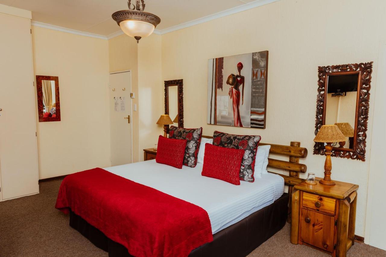 Boubou Bed And Breakfast Rustenburg Esterno foto